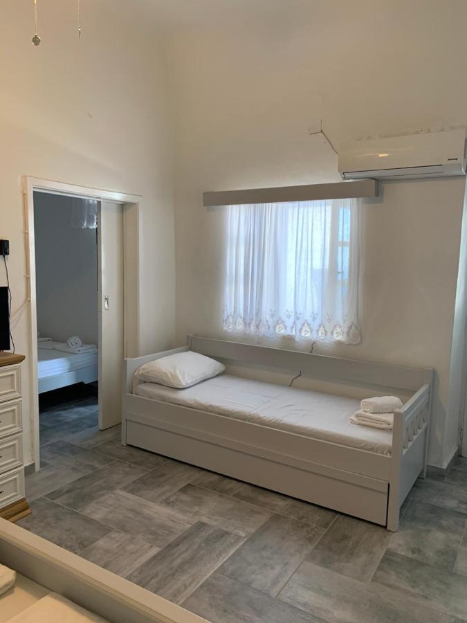 Villa Myroviglia Ysternia Istérnia Exterior foto